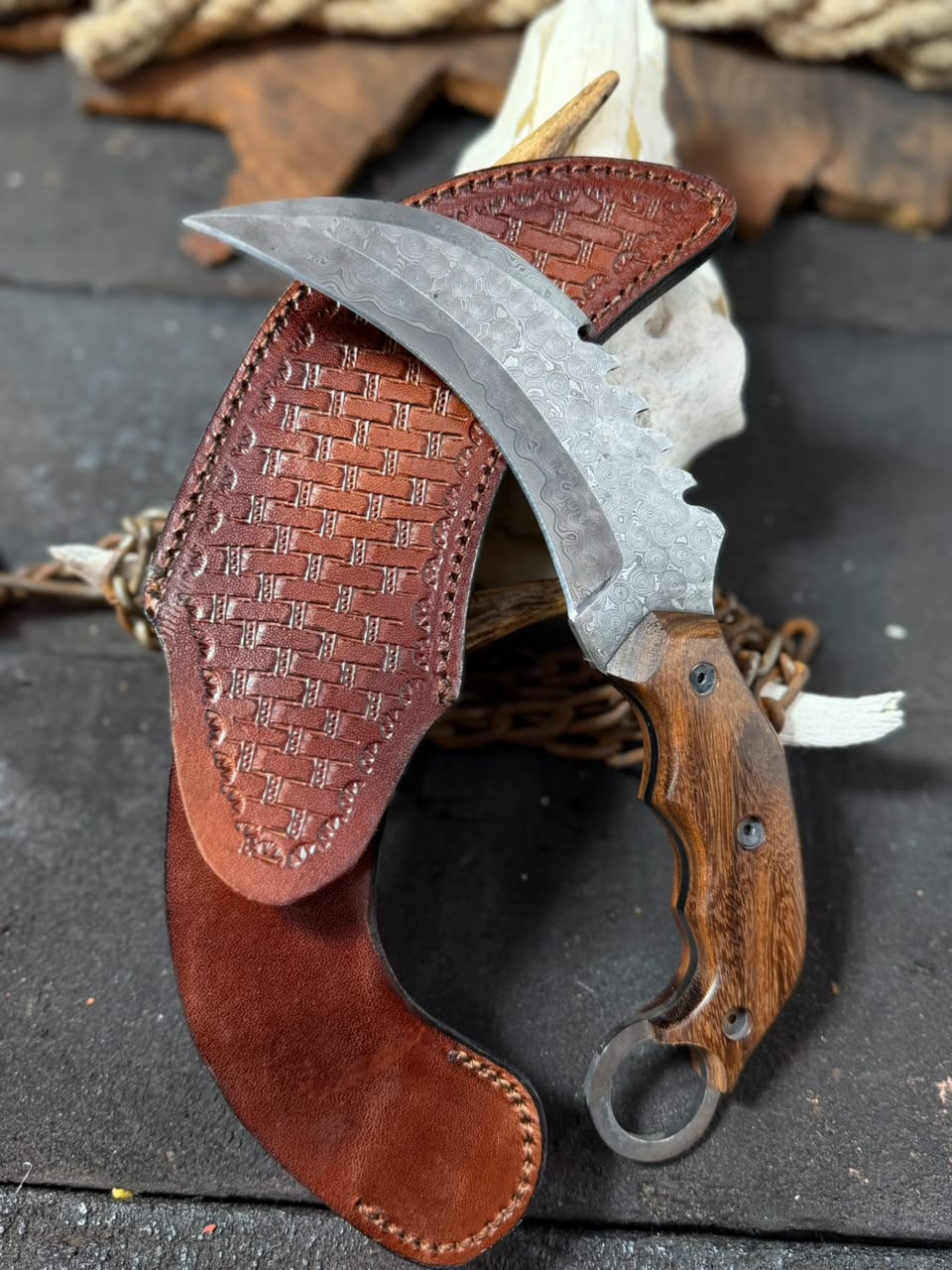 Hand-Forged Damascus Karambit Knife | Rose Wood Handle & Custom Leather Sheath
