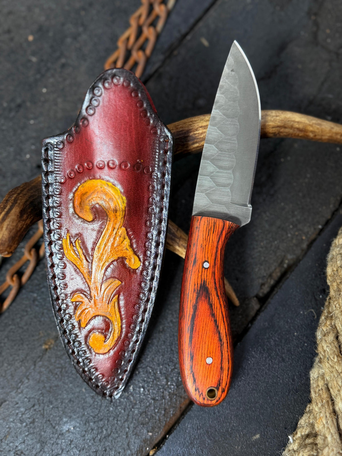 Handcrafted Fixed Blade EDC Knife | Dollar Sheet Handle, Patterned Blade & Custom Leather Sheath